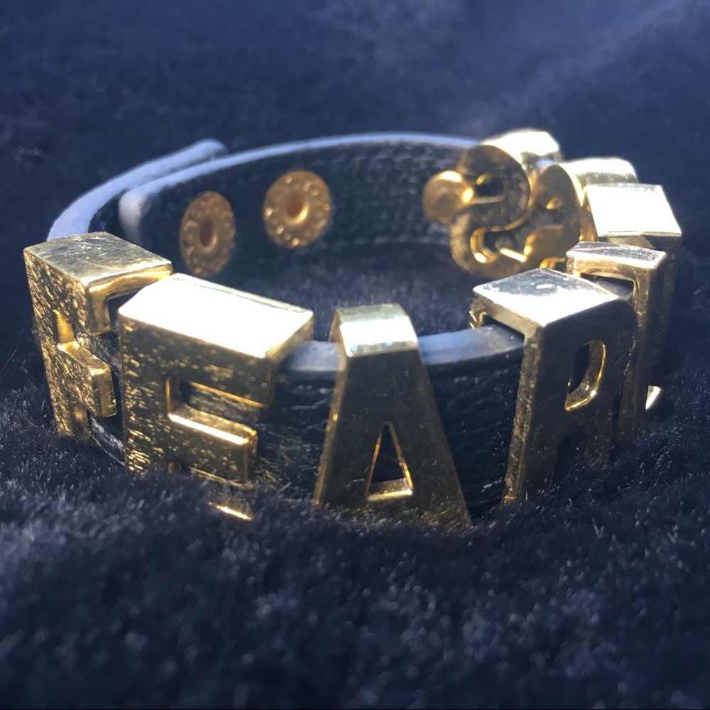 BCBG “FEARLESS” CUFF
